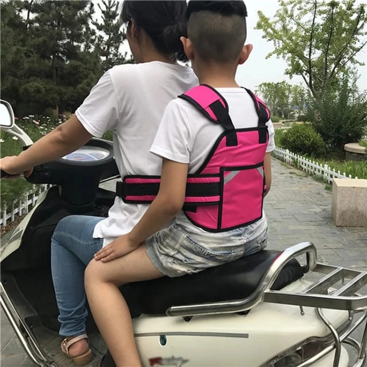 Bike protection baby safety belt