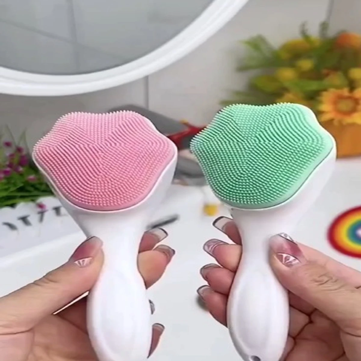 Silicone Face Scrubber Exfoliating Brush