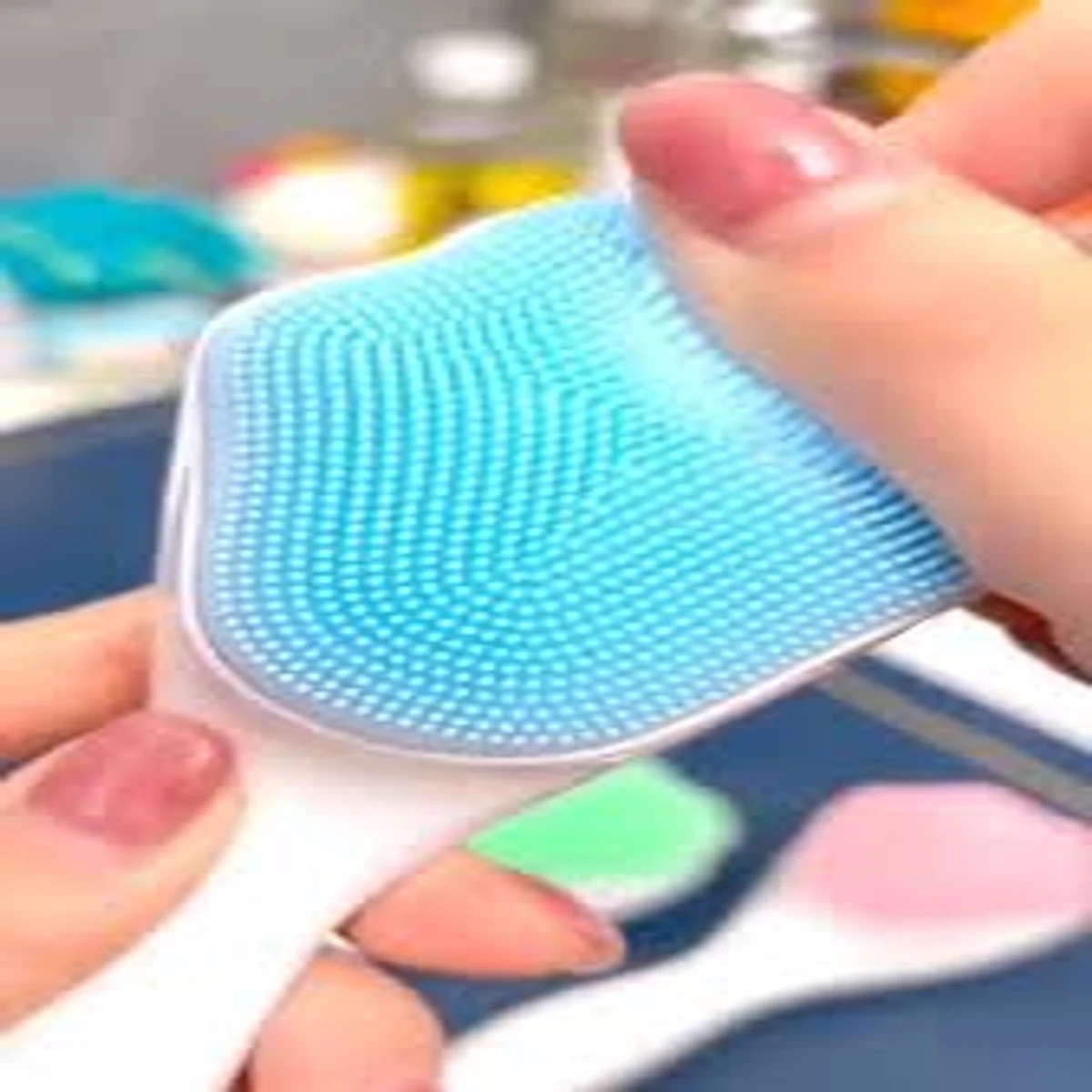 Silicone Face Scrubber Exfoliating Brush